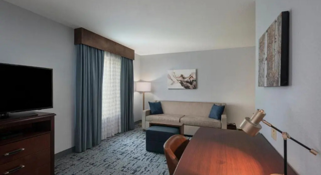 Люкс Homewood Suites by Hilton Fort Collins