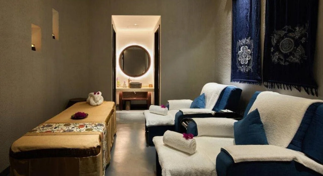 Wanda Jin DanZhai, Boek Hotel Qiandongnan China