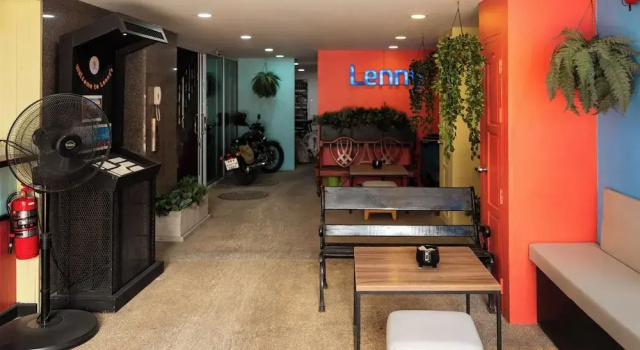 Lenny's Hotels