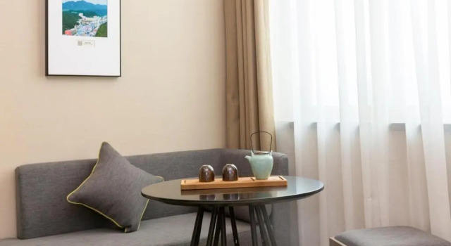 Двухместный номер Superior Atour Hotel Hongyadong Riverside Chongqing