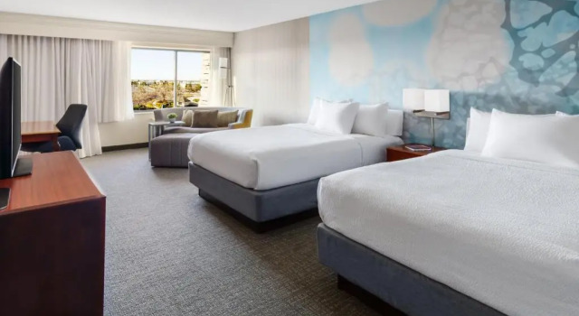 Номер Deluxe Courtyard by Marriott Roseville