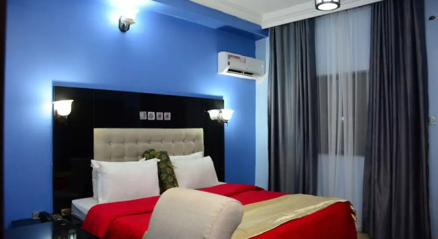 Номер Deluxe Jasmines Place and Suites