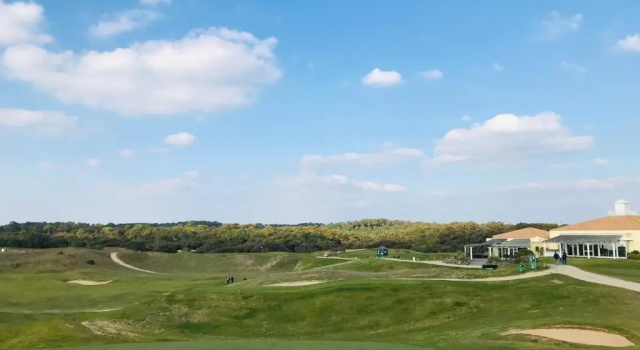 Maison du Lac, Golf Et Ocean a 100m, Забронировать Отель Отели Vendée с парковкой, Парковка