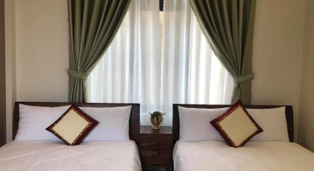 Sen Da Villa - Succulent Villa, Забронировать Вилла Отели Далата с парковкой, рядом с Thien Vuong Pagoda, Парковка