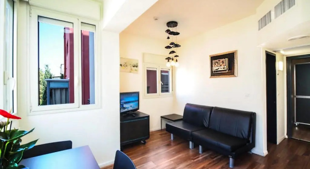 Апартаменты Ben Yehuda Apartments