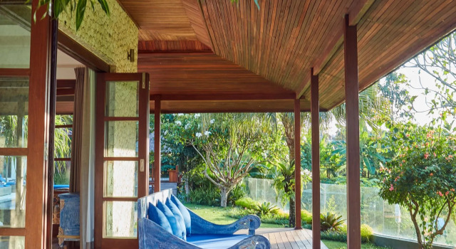 Blue Bamboo Villas, Book Hotel Hotels & Accommodations in Cepaka, Hotel