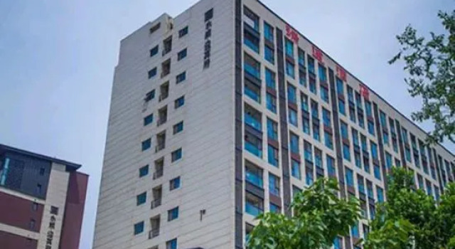Zhengzhou Ruitu  Hotel, Book Hotel Zhengzhou Henan
