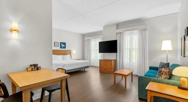 Двухместный люкс Sonesta ES Suites Phoenix Goodyear