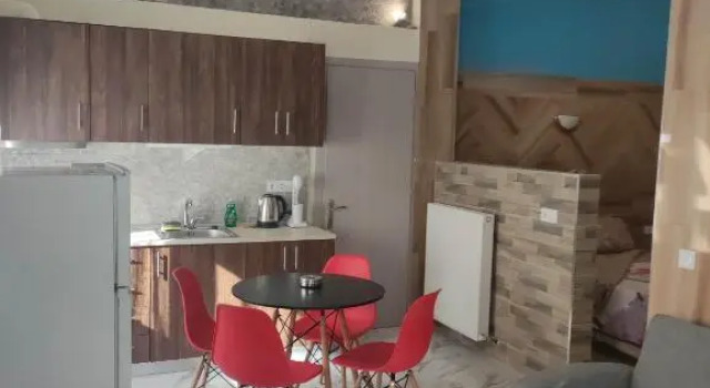 GCM 2 ROOMS kentro, Book Hotel Katerini 