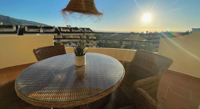 2-bed Sea View Apt, 10 Mins From Puerto Banus, Забронировать Апартаменты/квартира Апартаменты Марбелья, рядом с Casino Marbella, Апартаменты/квартира