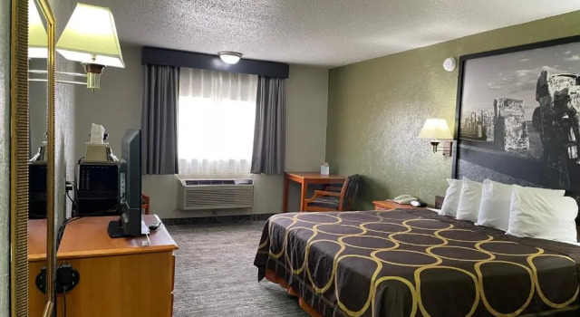Standard Zimmer Super 8 by Wyndham Amarillo Central TX