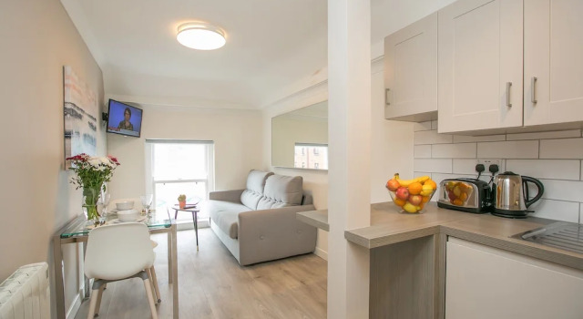 Апартаменты Superior St Stephen's Green District Apartments 2