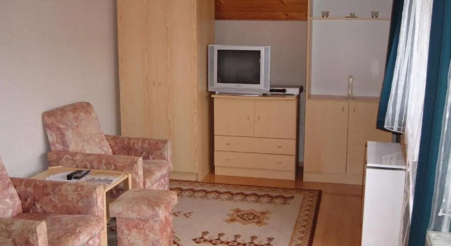 Apartman Hévíz Holiday, Забронировать Апартаменты/квартира Недорогие отели Хевиз, рядом с Церковь Сердца Христова, недорого
