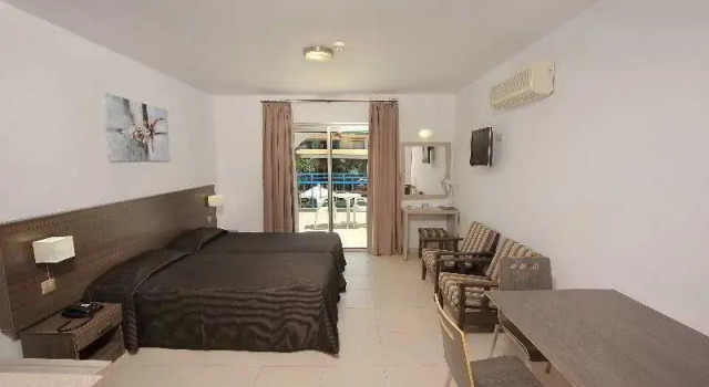 Номер Standard Petrosana Hotel Apartments
