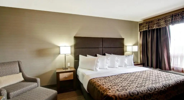 Номер Standard Canalta Hotel Lac La Biche