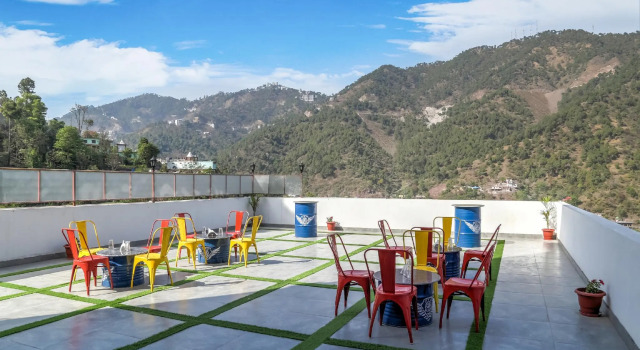 Belvilla Raabta Resorts with Mountain View, Réserver Hôtel Solan 