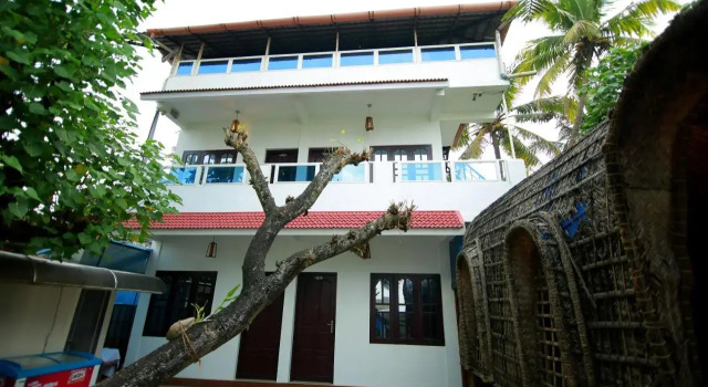 Pine Beach House, Reserva ahora Hotel Alappuzha Kerala