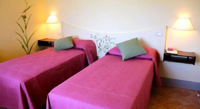 Apartment 2 Schlafzimmer mit Gartenblick Casella della Barca