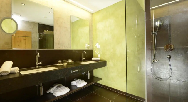 Двухместный номер Standard с балконом Bruggers Genießerhotel Lanersbacherhof