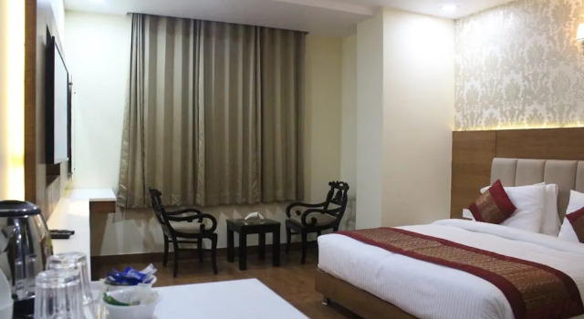 Двухместный номер Deluxe Grand Hridey One Minute From Railway Station