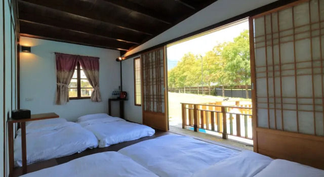 Jiangs B&B 江院子庭園民宿, Забронировать Отель «постель и завтрак» Цзянь Хуалянь