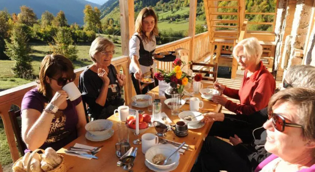 Grand Hotel Ushba, Prenota Hotel Mestia Samegrelo Zemo-Svaneti