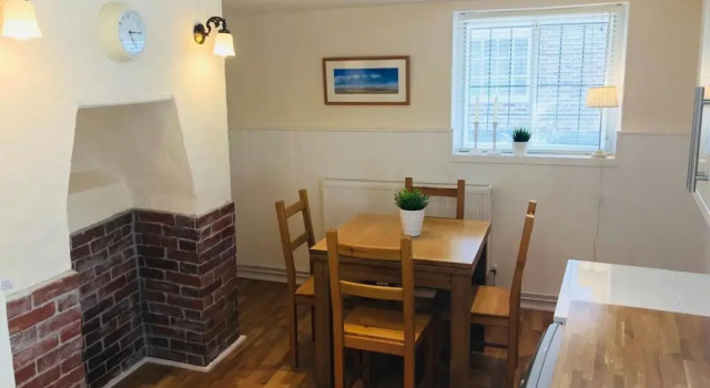Коттедж с 3 комнатами Wisteria Cottage