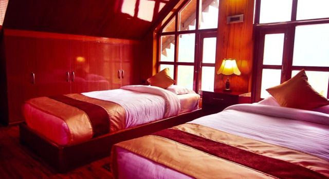 Camera Luxury Udaan Alpine Resort