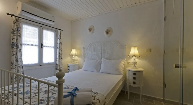 Двухместный номер Standard с видом на сад ALAÇATI ROKA TAŞ BUTİK HOTEL