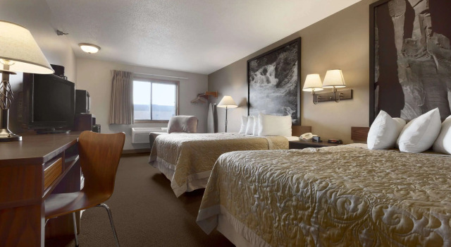 Super 8 by Wyndham Sioux Falls/41st Street