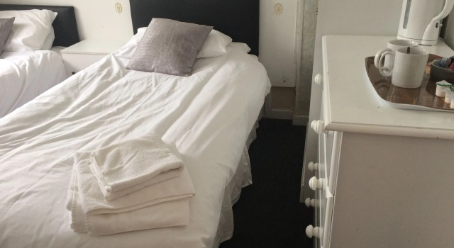 St. Weonards Hotel, Book Hotel Paignton Devon