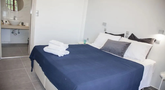 Jonathan City Apartments