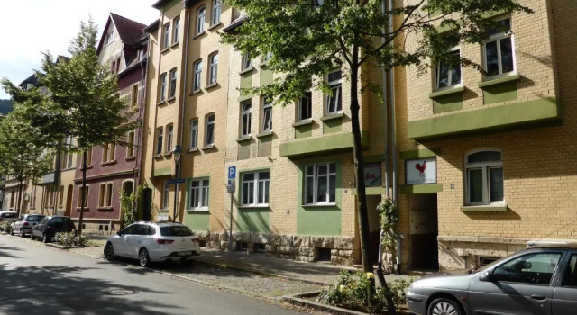 Апартаменты Ferienwohnung Goethe, 2 Schlafzimmer, Nähe Zentrum & Uni, ruhig, free Wifi, kostenloses Parken, Erdgeschoss