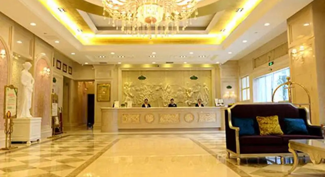 Vienna Hotel Guiyang Exhibition Center, Buchen Sie Hotel Guanshanhu District Guiyang