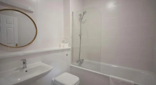 Семейный люкс Highfield Hotel