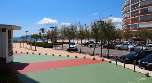 Miramar 2c