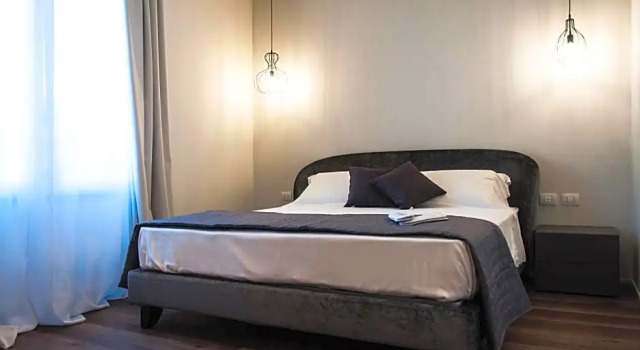 Двухместный люкс с балконом HOMY BnB