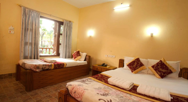 Двухместный номер Deluxe с красивым видом из окна Jungle Safari Lodge Chitwan National Park Sauraha