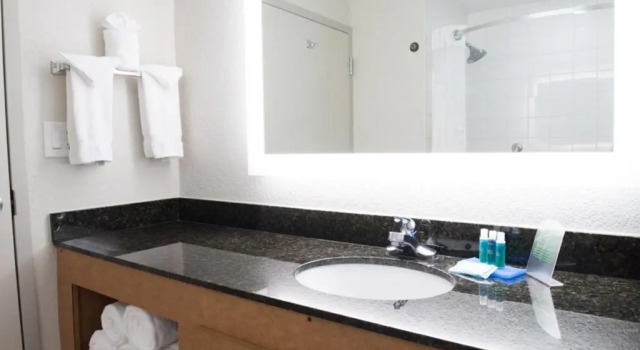 Номер Standard Holiday Inn Express Pascagoula-Moss Point by IHG