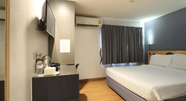 Номер Standard Mybed Sathorn Hotel