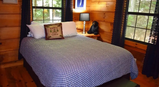 Cheery Dog Cabin, Buchen Sie Hotel Blue Ridge 