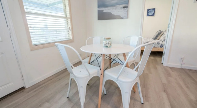 Cast A Waves 2 Bedroom Home, Забронировать Апартаменты/квартира Апартаменты Галвестон, рядом с Загородный клуб Галвестона, Апартаменты/квартира