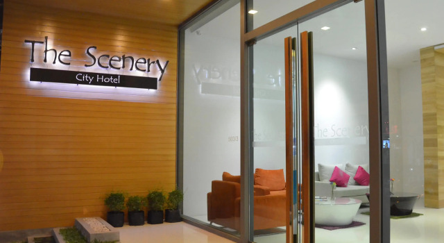 Кровать в общем номере The Scenery City Hotel