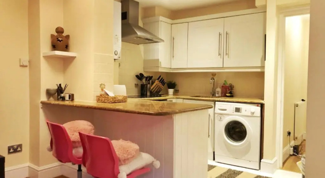 Апартаменты Lovely flat in West Kensington Central London