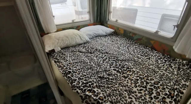 Room-caravan Near the sea 5