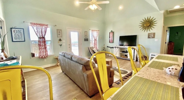 Sea Biscuits & Gravy - 3 Br Home, Book Feriehus Bolivar Peninsula Houston