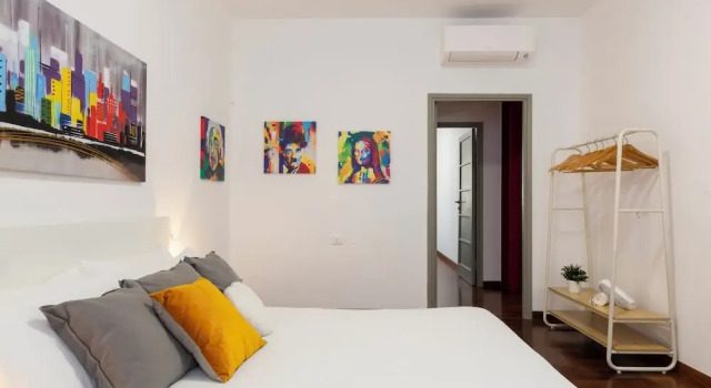 notaMi - Rainbow Home - CityLife, Book Hotel Milan Lombardy