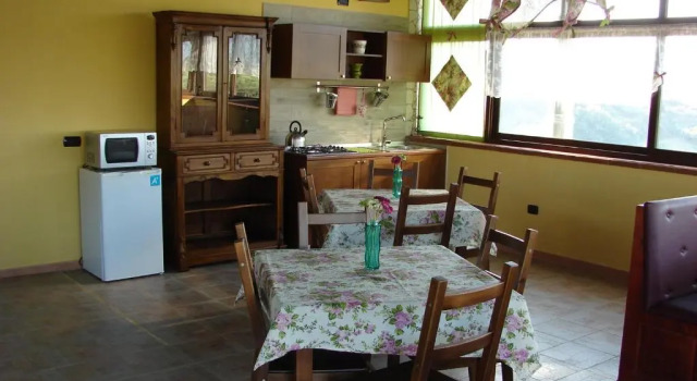Azienda Agricola Carbone Cosimo, Reserva ahora Hotel Éboli Campania