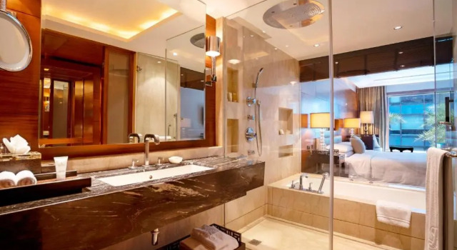 Двухместный номер Deluxe The Leela Ambience Gurugram Hotel & Residences - The Luxury Urban Sanctuary