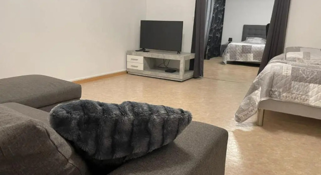 Appartement dans maison à Corbelin proche Walibi, Prenota Appartamento Hotel a Alvernia con parcheggio, Parcheggio